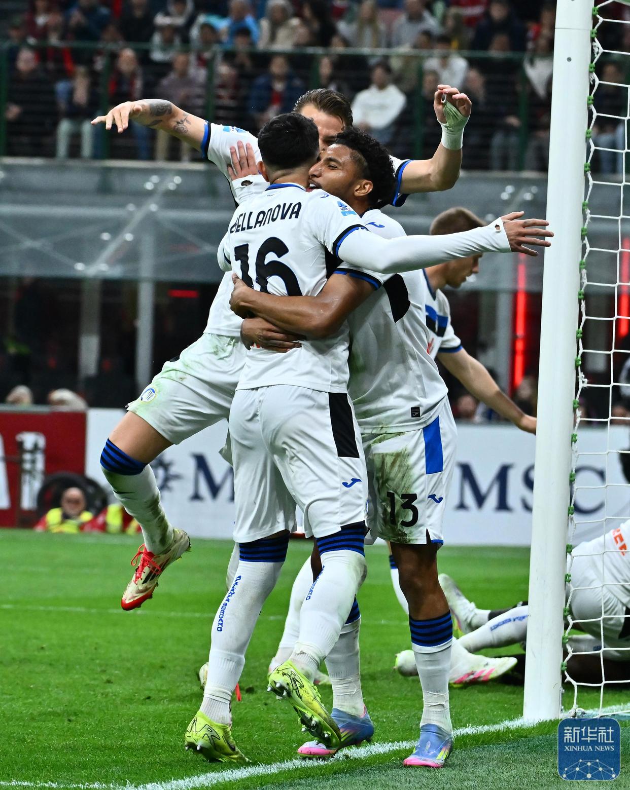 包含意甲赛程吃紧，亚特兰大冲刺阶段再遭质疑，气氛紧张，更衣室氛围转暖的词条