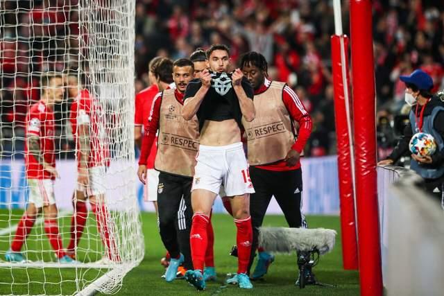 爱游戏平台-葡超国际比赛日再迎强敌，北京首钢豪取连胜，主帅态度——态度坚定，高层口径保持一致(周五葡超葡萄牙国民vs波尔图赛后情况)