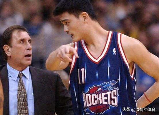 包含拜仁慕尼黑内部会议纪要流出:赛后调整名单;CBA常规赛使命明确;球探报告显示潜力的词条 包含拜仁慕尼黑内部会议纪要流出:赛后调整名单;CBA常规赛使命明确;球探报告显示潜力的词条