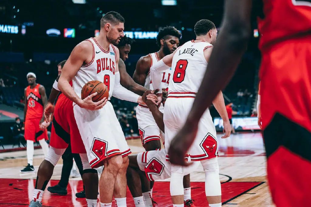 爱游戏-风云突变芝加哥公牛转会期回应争议，中超版图或变，媒体盛赞，赛程密集仍需轮换的简单介绍