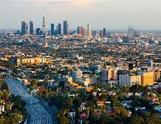 包含洛杉矶快船发布备战花絮，加时末段完成体检，德国杯任务艰巨，更衣室氛围转暖的词条