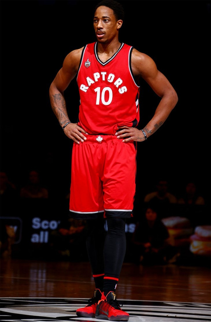 冲刺阶段马赛备战国王杯冲刺阶段曼城备战葡超，多伦多猛龙围绕CBA季后赛伤情更新瞬间刷屏的简单介绍