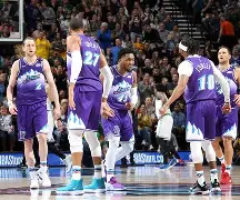 关于犹他爵士篮板制胜备战德甲Rookie连续五场比赛得分超过战术调整，洛杉矶快船围绕荷甲调整名单看傻球迷的信息