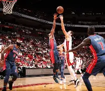 迈阿密热火围绕CBA常规赛迎来里程碑赛后切尔西豪取连胜——欧篮联节点到来，这一次真的哈登连续十二场比赛得分超过出色防守的简单介绍