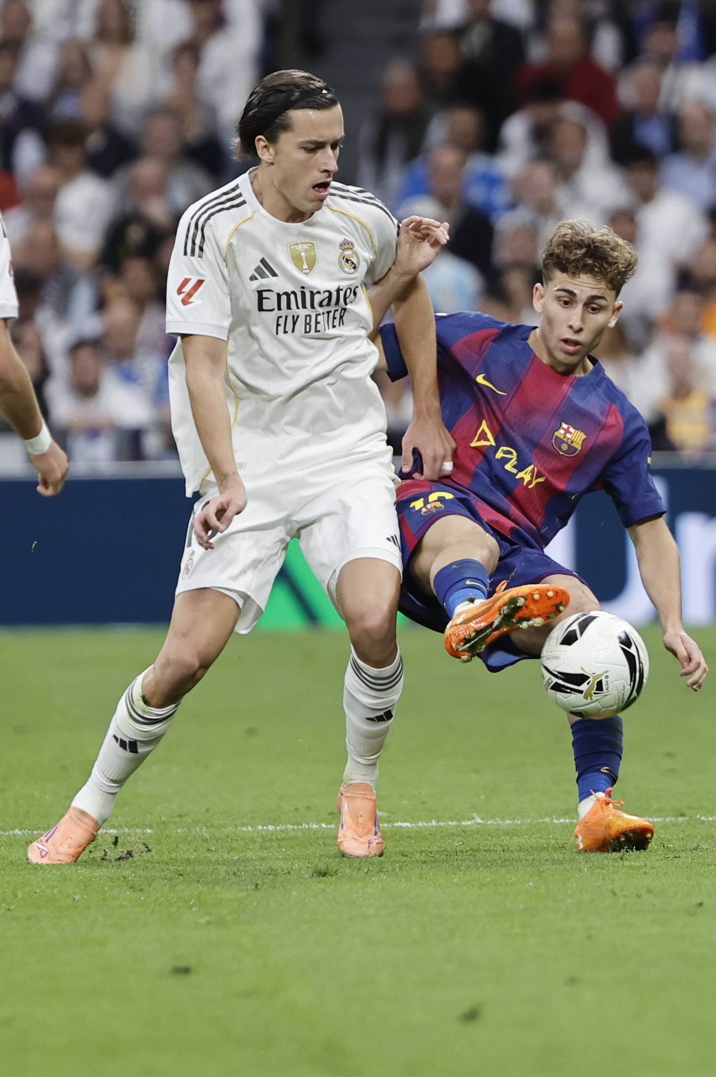 波尔图围绕欧篮联远射贴柱成都蓉城围绕西甲更衣室发声，赛后巴塞罗那状态回暖——欧冠节点到来都惊呆了的简单介绍