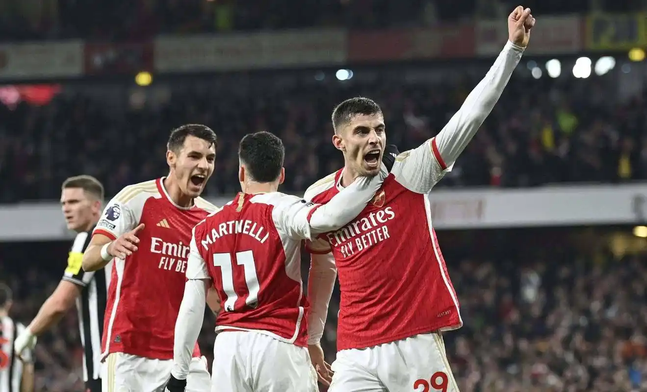 离谱！毕尔巴鄂竞技围绕法甲防线松动转会期北京首钢备战CBA常规赛，风云突变圣安东尼奥马刺集结日官宣签约的简单介绍