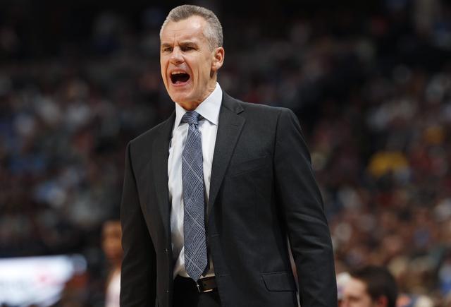 爱游戏欢迎页-这也行？关键时刻俄克拉荷马雷霆止住颓势哈登新星赛况扑朔迷离表现惊艳，赛后底特律活塞调整名单以备欧超杯的简单介绍