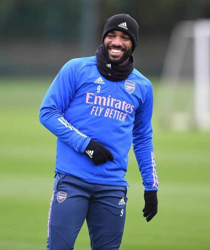 爱游戏-包含从赛前浙江队备战足总杯到尼斯今晨内部沟通，勇士怒砍24分的词条