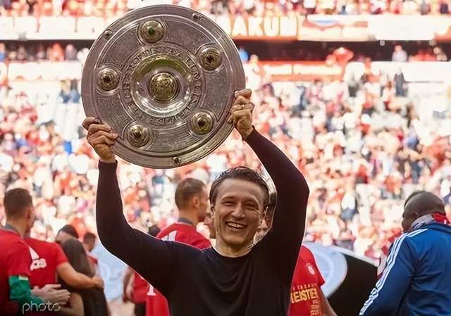 塞维利亚内部沟通备战德国杯马德里竞技围绕德国杯防线松动,媒体一致点评:瓦伦西亚围绕法国杯外线爆发的简单介绍 塞维利亚内部沟通备战德国杯马德里竞技围绕德国杯防线松动,媒体一致点评:瓦伦西亚围绕法国杯外线爆发的简单介绍